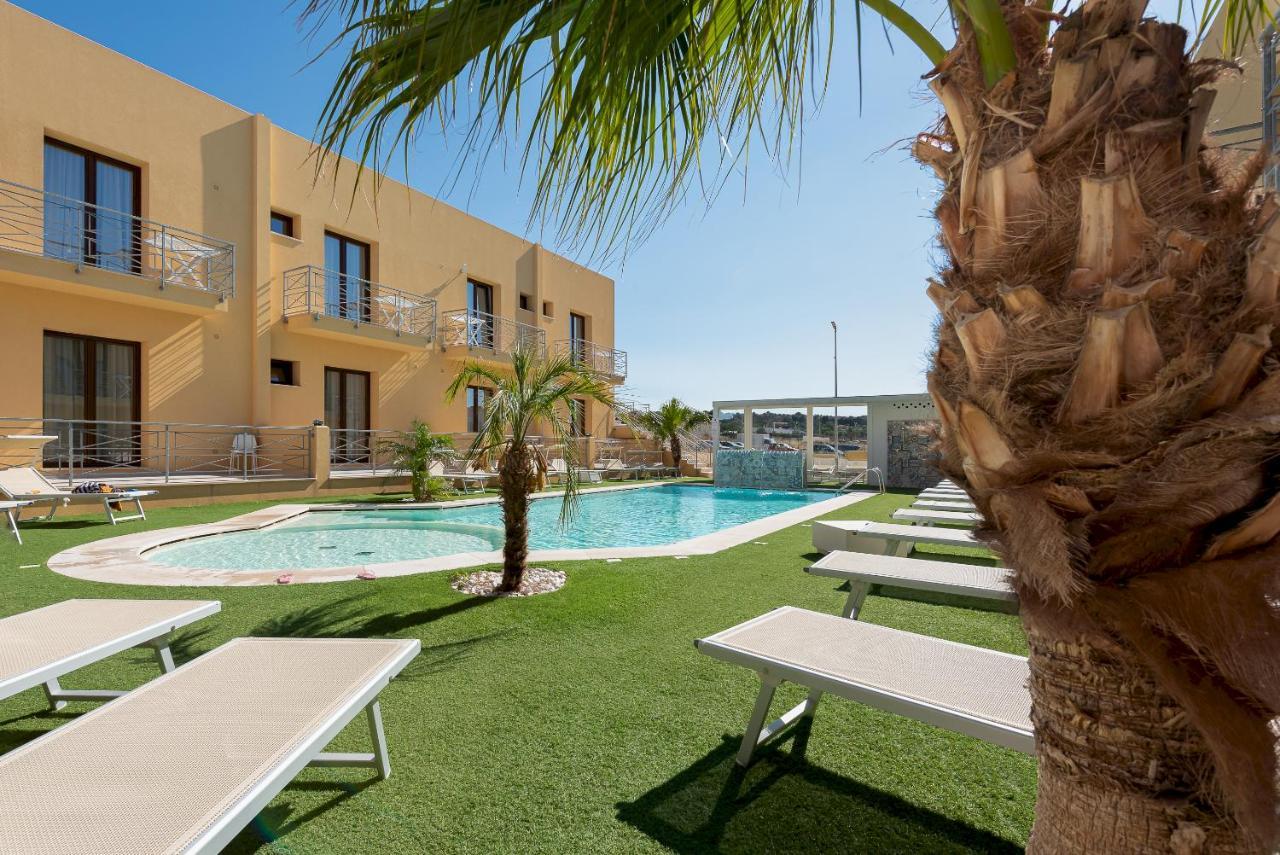 Residence Le Piscine San Vito Lo Capo Esterno foto