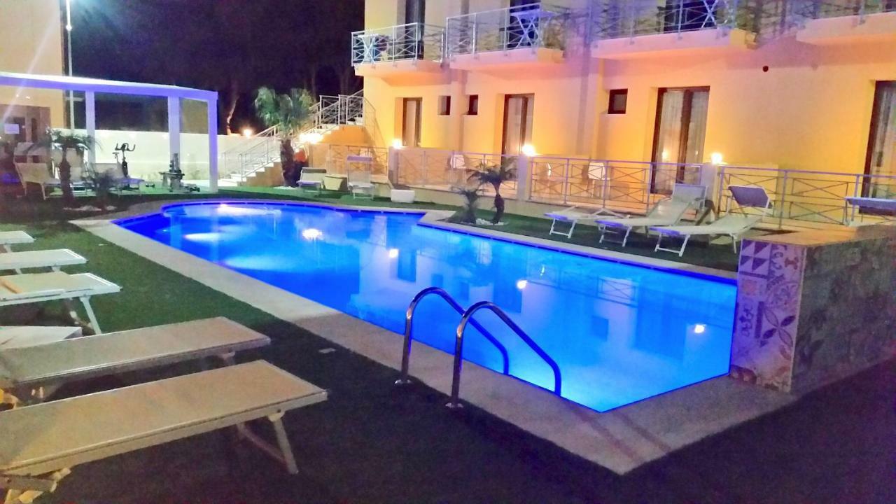 Residence Le Piscine San Vito Lo Capo Esterno foto